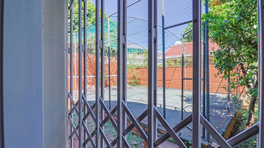 5 Bedroom Property for Sale in Protea Park North West